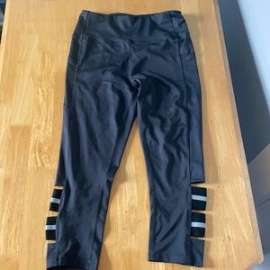 Sam Edelman XS charcoal leggings with pockets reflective straps athletic sport